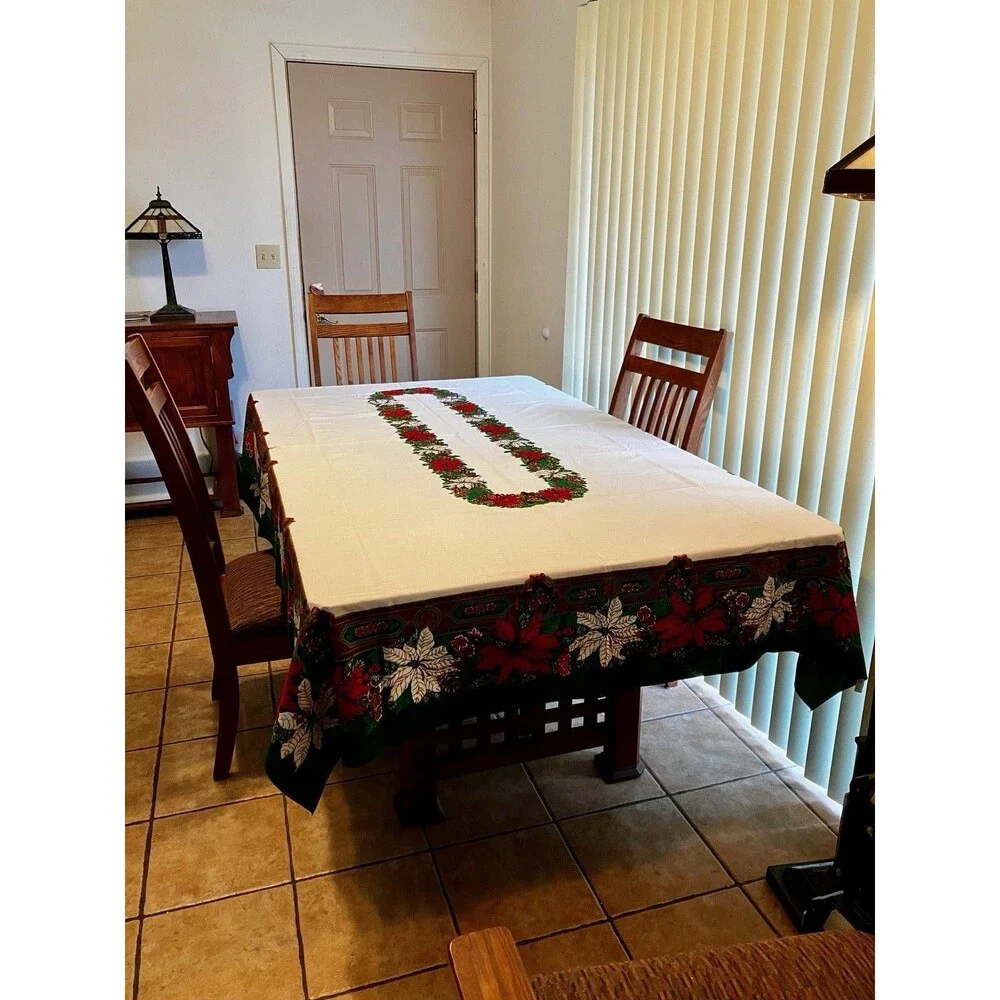Vintage Sunweave Linens Christmas Tablecloth Poinsettias 60” X 100” - 80s